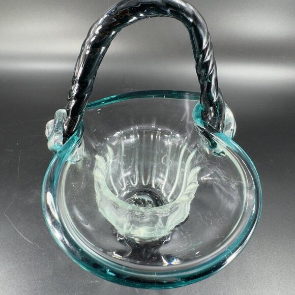 Hand Blown Glass Basket Bowl With Dark Green Edges Handle And Clear Center VTG - Picture 9 of 15